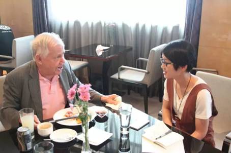 吉姆 罗杰斯先生与郭乐源一行人商讨4